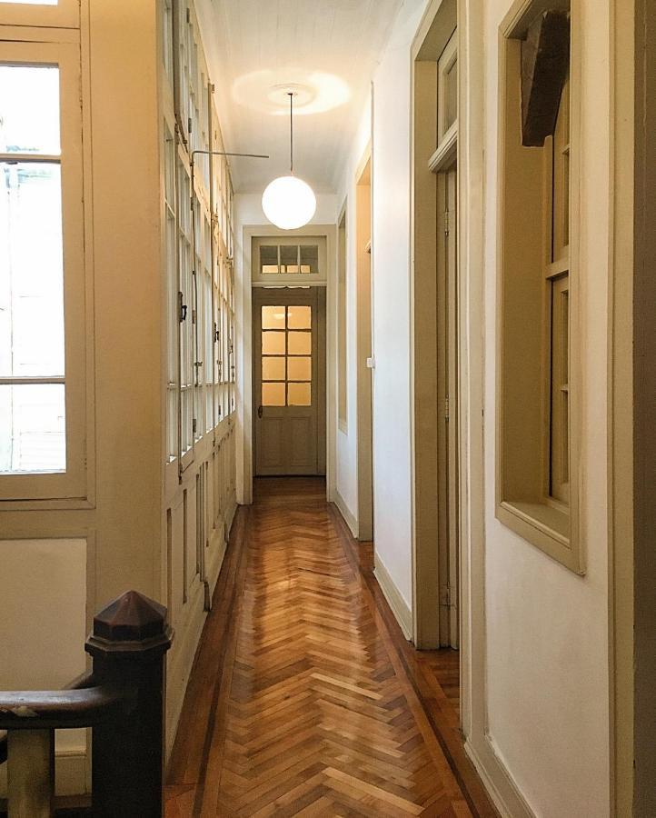 לינה וארוחת בוקר סנטיאגו Casa Lucrecia מראה חיצוני תמונה