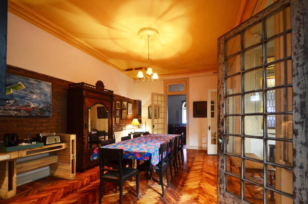 לינה וארוחת בוקר סנטיאגו Casa Lucrecia מראה חיצוני תמונה