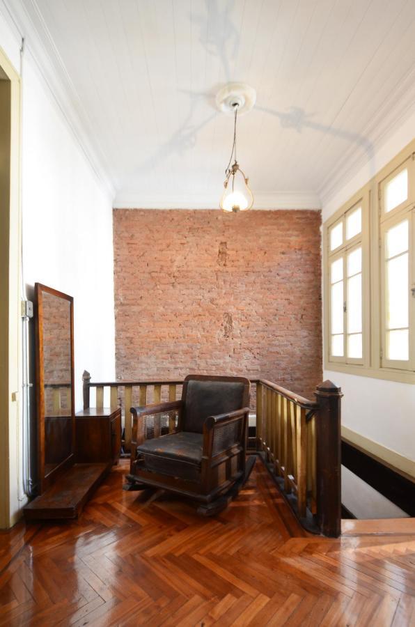 לינה וארוחת בוקר סנטיאגו Casa Lucrecia מראה חיצוני תמונה